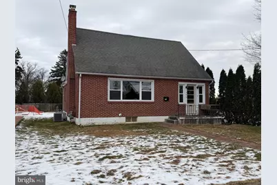 333 E Locust Street, Lebanon, PA 17042 - Photo 1