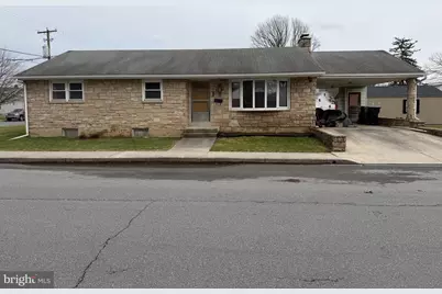 90 E Hazel Street, Palmyra, PA 17078 - Photo 1