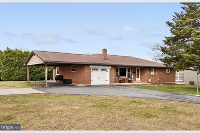 729 S 3rd Avenue, Lebanon, PA 17042 - Photo 1