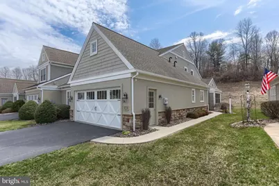 1045 English Drive, Lebanon, PA 17042 - Photo 1