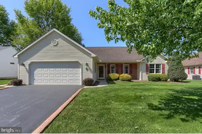 27 Rosemont Drive, Myerstown, PA 17067 - Photo 1