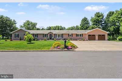 5 Jan Dale Avenue, Annville, PA 17003 - Photo 1