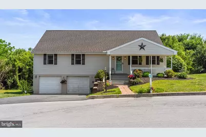 112 Beech Avenue, Fredericksburg, PA 17026 - Photo 1