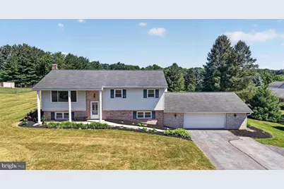 19 Palmyra Bellegrove Road, Annville, PA 17003 - Photo 1