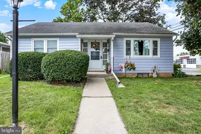 832 W Maple Street, Palmyra, PA 17078 - Photo 1