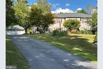 10 Gum Tree Road, Lafayette Hill, PA 19444 - Photo 1