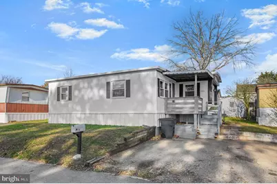 105 Washington Drive, Norristown, PA 19403 - Photo 1
