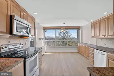 1001 City Avenue #WB-914, Wynnewood, PA 19096 - Photo 1