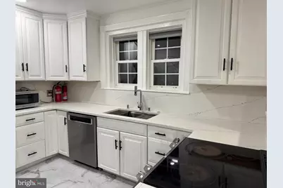 725 W Mount Vernon Street, Lansdale, PA 19446 - Photo 1