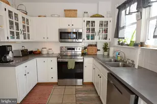 206 Cherry St, East Greenville, PA 18041 - Photo 20