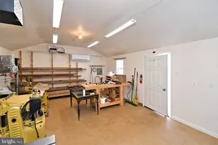 555 Saratoga Rd, King of Prussia, PA 19406 - Photo 36