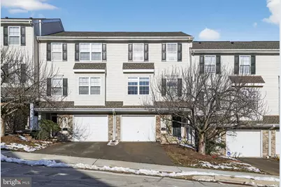 415 Fort Hill Circle, Fort Washington, PA 19034 - Photo 1