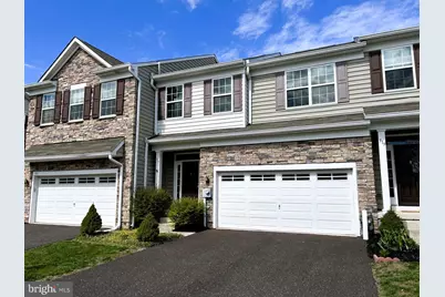 317 Fairfield Circle S, Royersford, PA 19468 - Photo 1