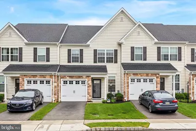 425 Cherry Blossom Lane, Norristown, PA 19403 - Photo 1