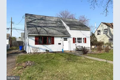 321 W Chestnut Street, Pottstown, PA 19464 - Photo 1