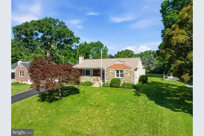 321 Heston, Norristown, PA 19404 - Photo 1