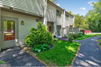 15 Twin Brooks Drive, Willow Grove, PA 19090 - Photo 2
