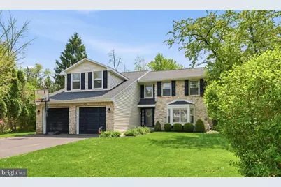 862 Village Circle, Blue Bell, PA 19422 - Photo 1