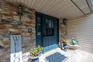53 Green Briar Dr, Phoenixville, PA 19460 - Photo 4