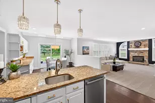 53 Green Briar Dr, Phoenixville, PA 19460 - Photo 12