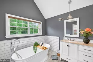 53 Green Briar Dr, Phoenixville, PA 19460 - Photo 36