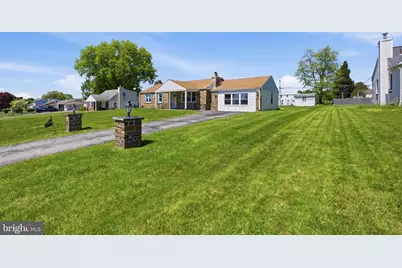 3217 W Mount Kirk Avenue, Norristown, PA 19403 - Photo 1