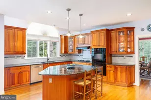 999 N Penn Oak Rd, Ambler, PA 19002 - Photo 8