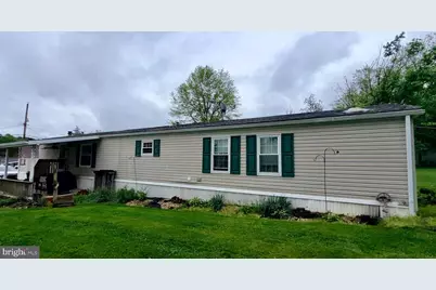 570 Layfield Road #L, Perkiomenville, PA 18074 - Photo 1