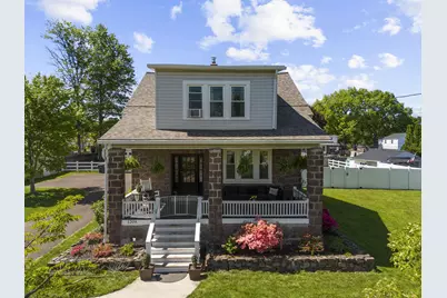 1209 N Charlotte Street, Pottstown, PA 19464 - Photo 1