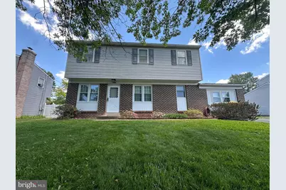1010 Lake Lane, Pennsburg, PA 18073 - Photo 1