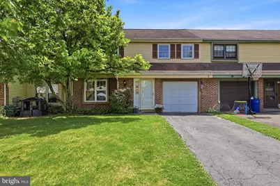 34 Greenwoods Drive, Horsham, PA 19044 - Photo 1