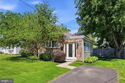 134 West Avenue, Elkins Park, PA 19027 - Photo 1