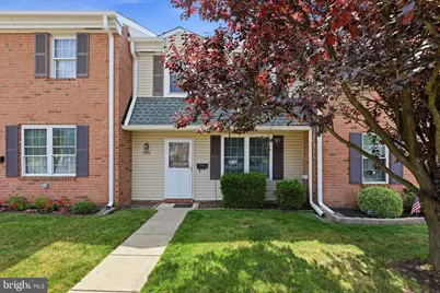 402 Centennial Court, Lansdale, PA 19446 - Photo 1