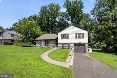615 Hoyt Road, Huntingdon Valley, PA 19006 - Photo 1