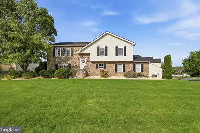 130 Debbie Lane, Easton, PA 18045 - Photo 1