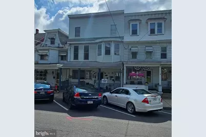 136 S Market Street, Shamokin, PA 17872 - Photo 1