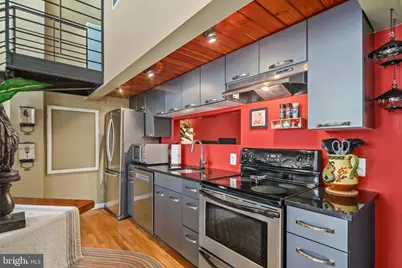 1027 Arch Street #307, Philadelphia, PA 19107 - Photo 16