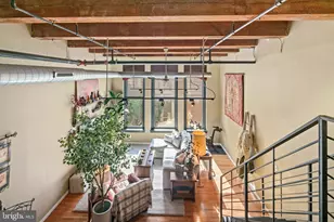 1027 Arch St, Philadelphia, PA 19107 - Photo 4