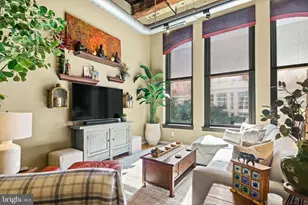 1027 Arch St, Philadelphia, PA 19107 - Photo 18