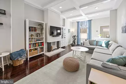 1019 Lombard Street, Philadelphia, PA 19147 - Photo 1