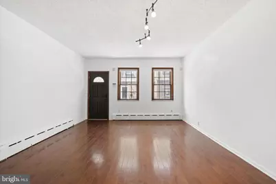 2225 S Hicks Street, Philadelphia, PA 19145 - Photo 4