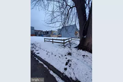 811 N 42nd Street, Philadelphia, PA 19104 - Photo 1