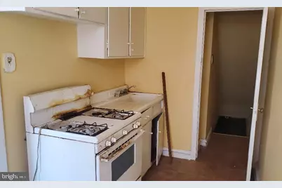 5534 Windsor Avenue, Philadelphia, PA 19143 - Photo 8