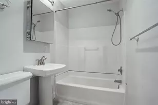 4275 Silverwood St, Philadelphia, PA 19127 - Photo 12