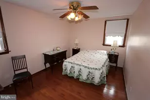 709 Hartel Ave, Philadelphia, PA 19111 - Photo 34