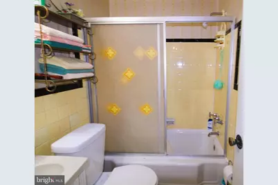 6002 Loretto Avenue, Philadelphia, PA 19149 - Photo 16