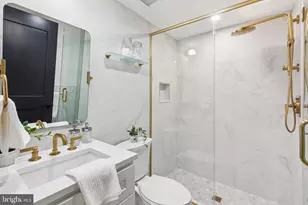 135 S 19th St, Philadelphia, PA 19103 - Photo 14