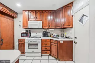 1377 Kennedy St, Philadelphia, PA 19124 - Photo 12