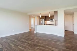 2200 Benjamin Franklin Pkwy, Philadelphia, PA 19130 - Photo 4