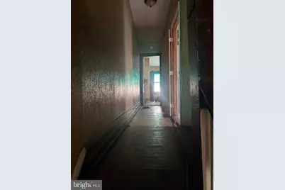 2135 N Van Pelt Street, Philadelphia, PA 19121 - Photo 8